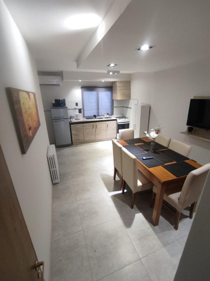 Premium Apartment Mendoza Luaran gambar