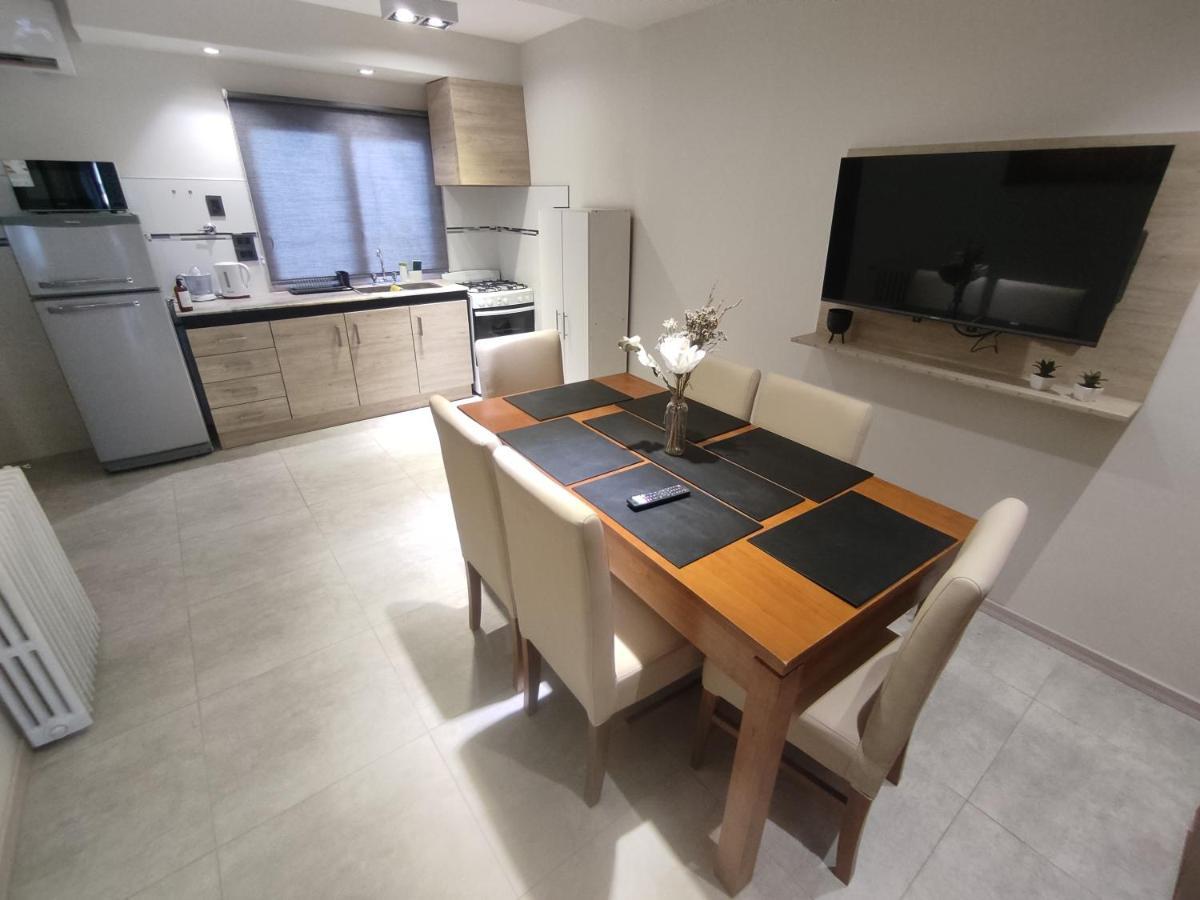 Premium Apartment Mendoza Luaran gambar